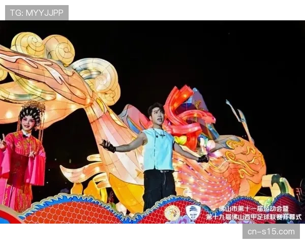 佛山“西甲”联动非遗手作，村代表直播推介拓展文化影响力