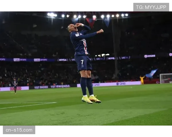 数据深度:2026年3月法甲联赛关键传球区域分布图显示,边路传中占比下降